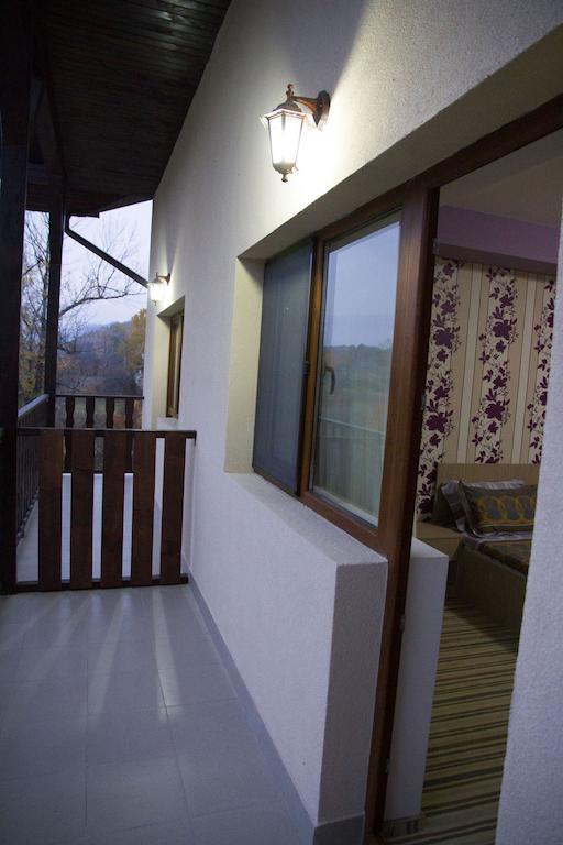 Pensiunea Arido Cornu de Jos Exterior foto